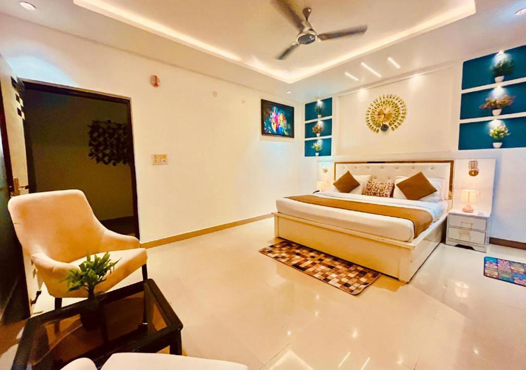 Vrindavan Resort | Elegance Resort,Vrindavan