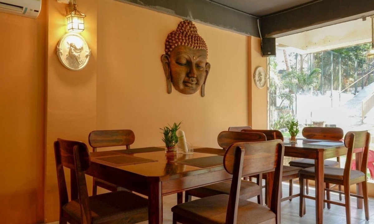 Nerul Apartment | Elegant 1BHK Apartment with Private Pool – EkJap Paradise Palms