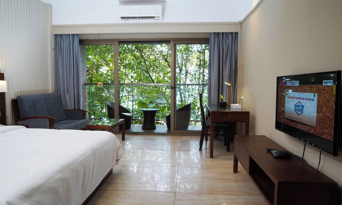 Anachal Hotel | Elephant Passage Resort Munnar