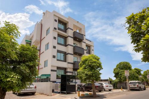 Gomti Nagar Hotel | Elite Suites MINT Gomti Nagar