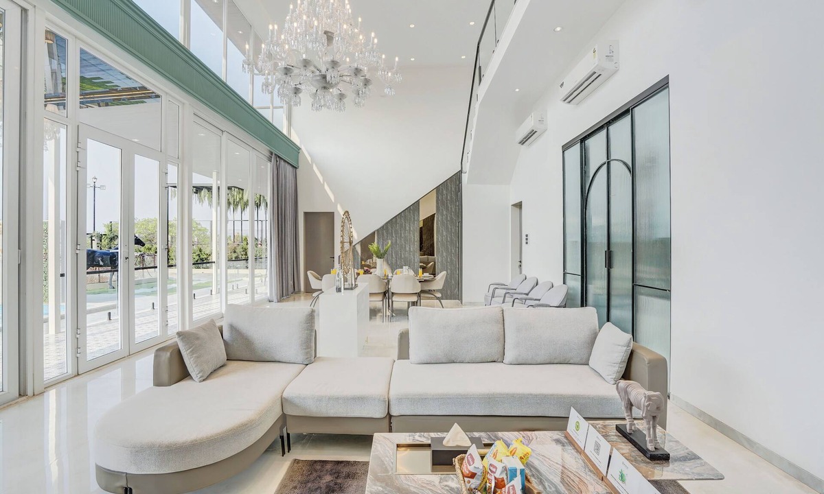 Lonavala Villa | ELIVAAS Meraki Luxe 6BHK Glass Villa