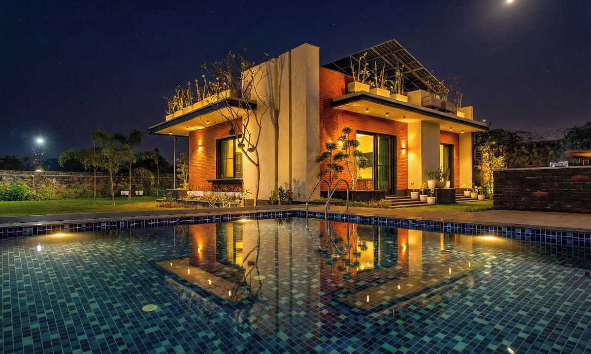 Gurugram Villa | ELIVAAS Prassanam Vatika 2 BHK Hillside Villa with Private Pool