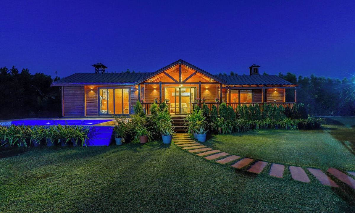 Dubbi Cottage | ELIVAAS Riveira Hills - 3 BHK Cottage