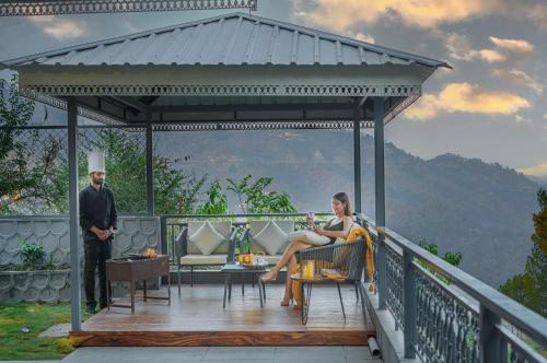 Kumarhatti Hotel | ELIVAAS Signature Bask and Blessings Mist Suites with Private Balcony