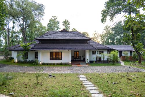 Kothamangalam Villa | ELIVAAS Tales By Tamarind 200 Year-Old 3 BHK Forest Villa with Pvt Pool, Garden, Gazebo, Backyard & Open-Air Shower Courtyard