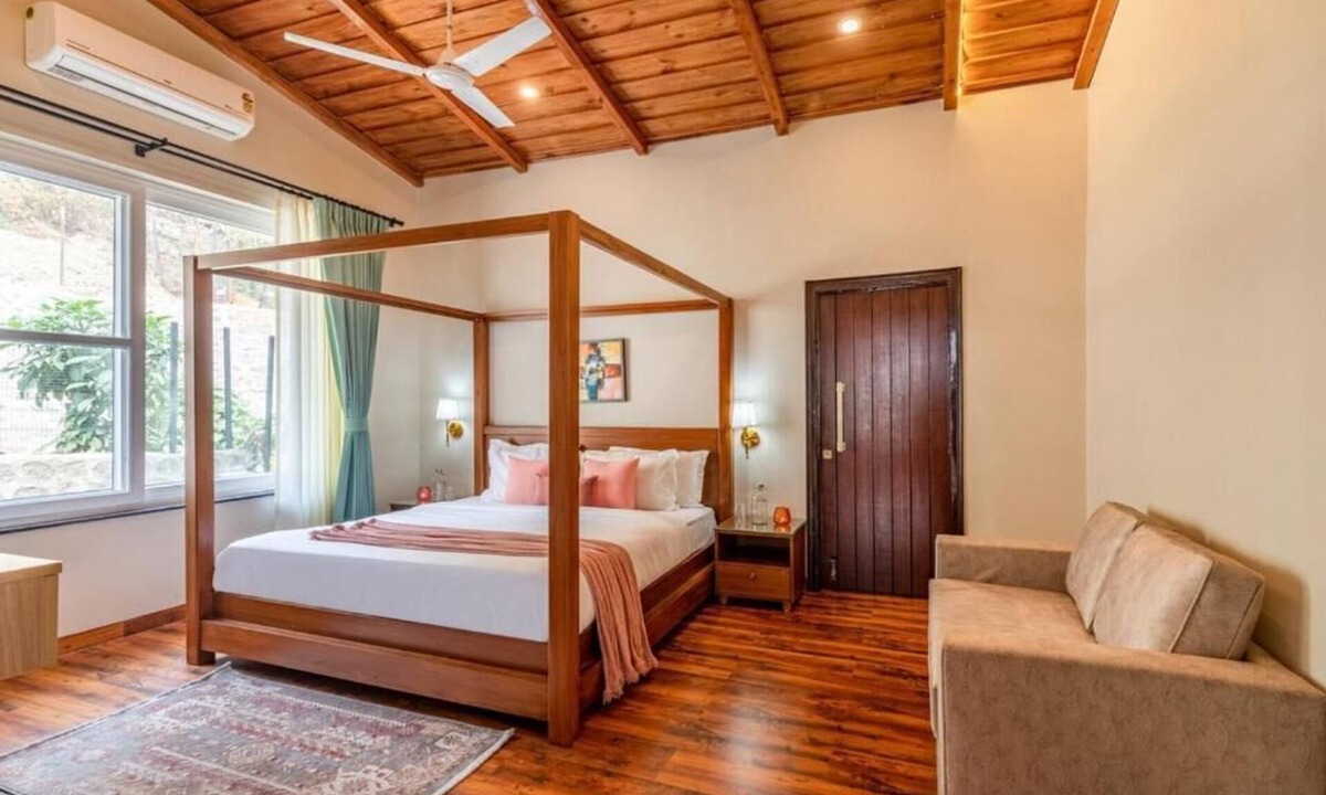 Nainital Villa | ELIVAAS Twin Chalets 4BHK Escape Villa