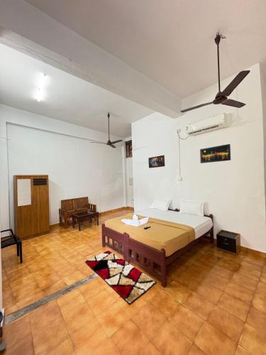 Manjeri Hotel | Elowen Suites
