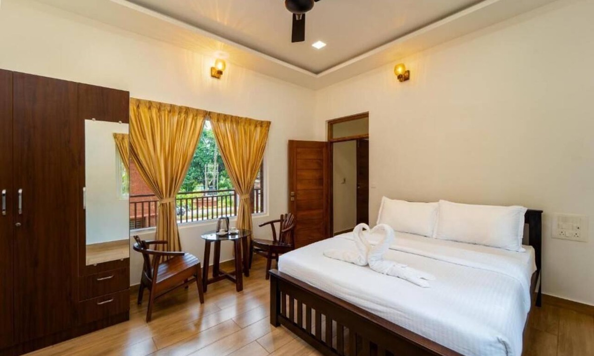 Hireguthi Hotel | Ember Castle by Éden