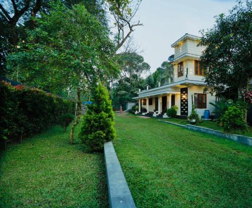 Cherthala House | Estella Marari Beach Villa