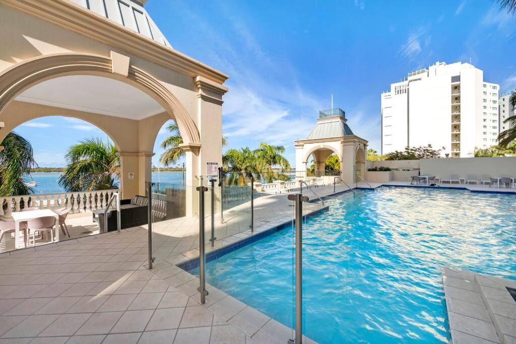 Labrador Apartment | Exceptional Luxury ~ Broadwater Beauty ~ Free Parking ~ Top Location