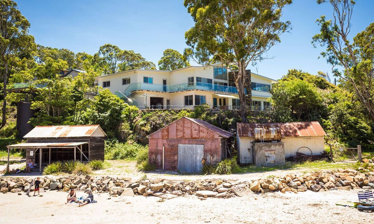 Pambula Beach House | Exclusive Pambula Beach 5-Bed Right on the Sand with Premium Direct Sand Access.