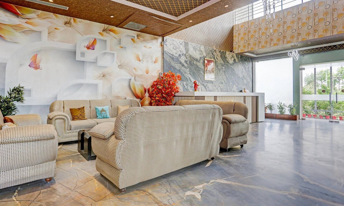 Bareilly House | Executive Room Palette Bareilly Bellazio Suites