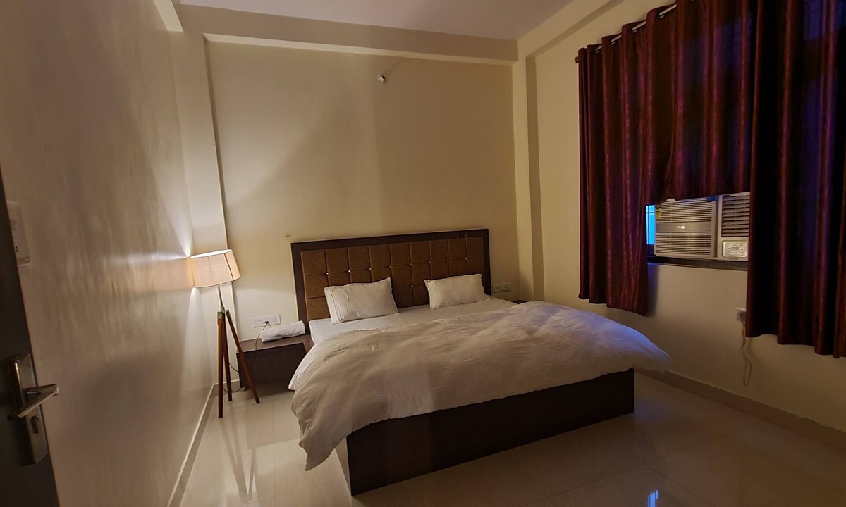 Varanasi Bed & Breakfast | "Experience the Grace of Varanasi: Your Home Away from Home"