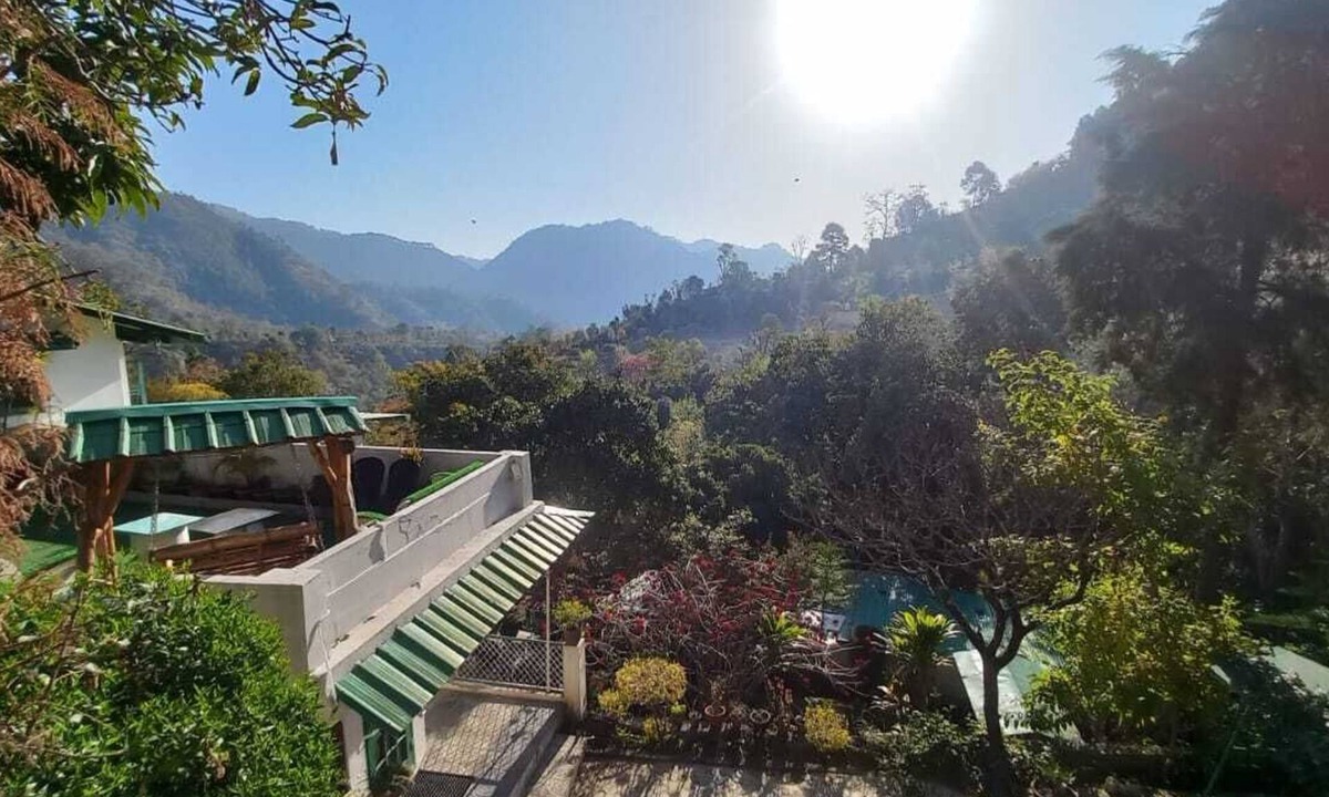 Smanora Range Hotel | Experto The Greens