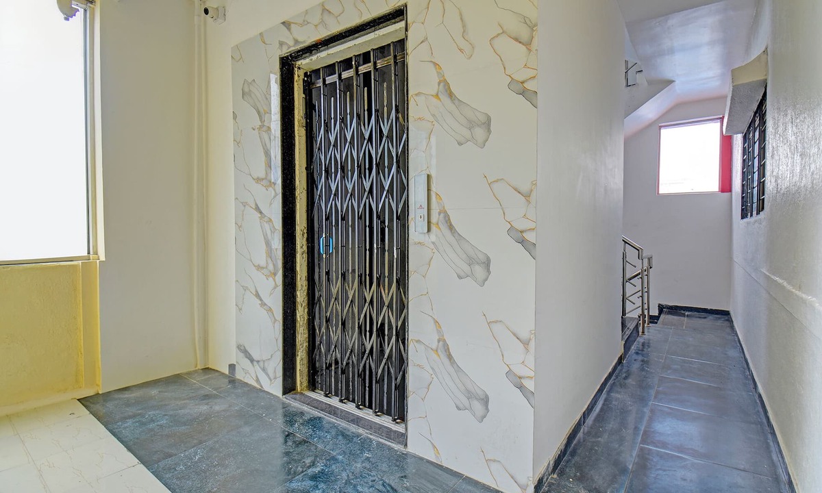 Pune Hotel | Fabexpress Jayraj Executive