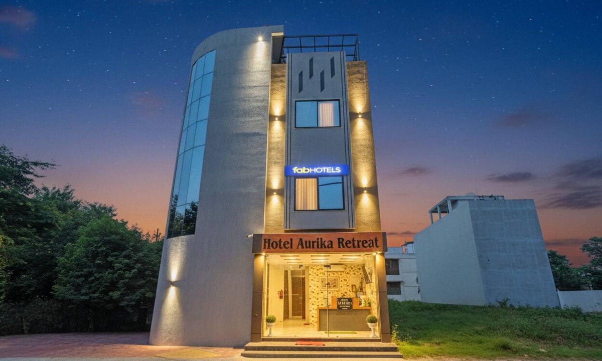 Indore Hotel | Fabhotel Aurika Retreat
