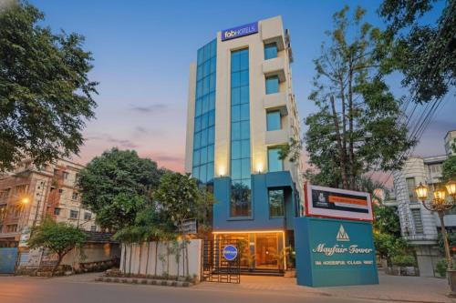 Kolkata Hotel | FabHotel Azure Sky