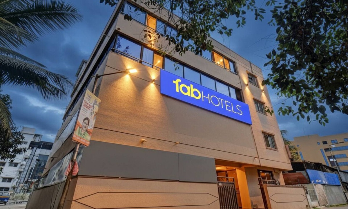 Pune Hotel | Fabhotel Dream Sky