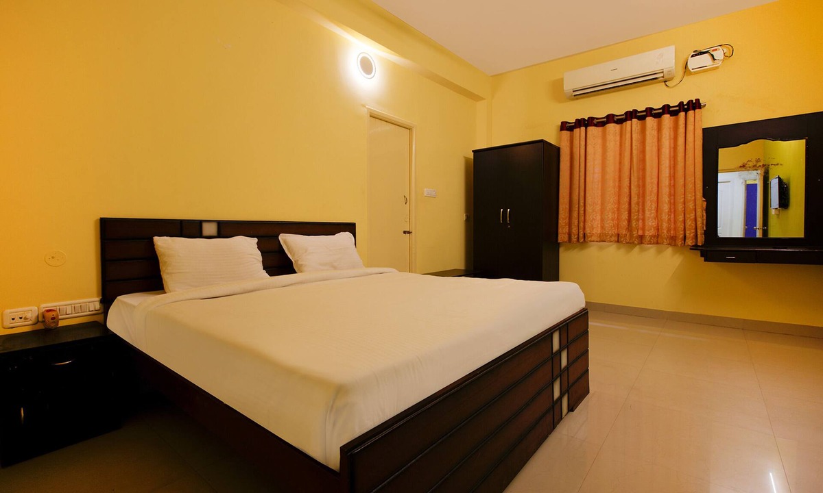 T Nagar Hotel | Fabhotel Green Tree Residency