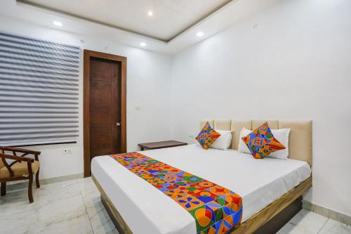 Varanasi Hotel | Fabhotel JP Villa - Nr Stadium