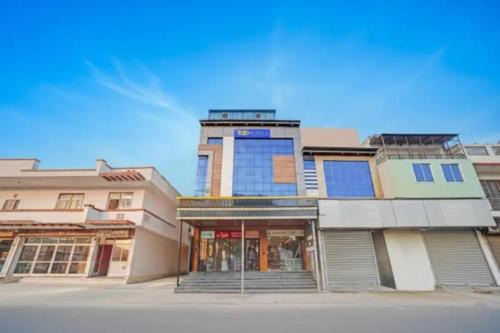 Vrindavan Hotel | FabHotel KR Inn