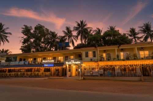 Morjim Hotel | FabHotel Morjim Paradise - 800M From Morjim Beach
