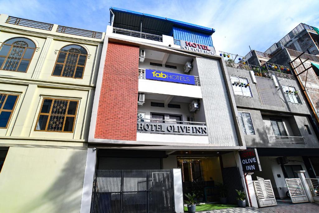 Indore Hotel | FabHotel Olive Inn