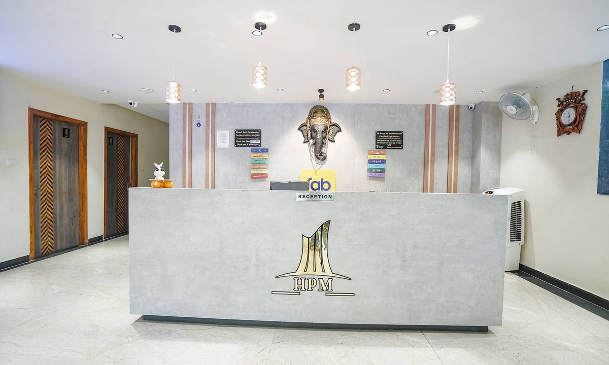 Raipur Hotel | FabHotel Park Mahindra