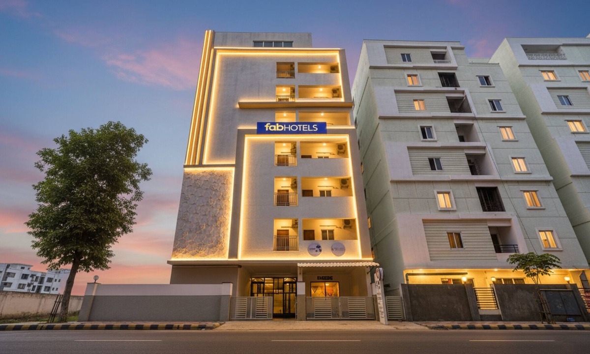Madhapur Hotel | FabHotel Prime Cozy - Nr Yashoda Hospital, Hitech City