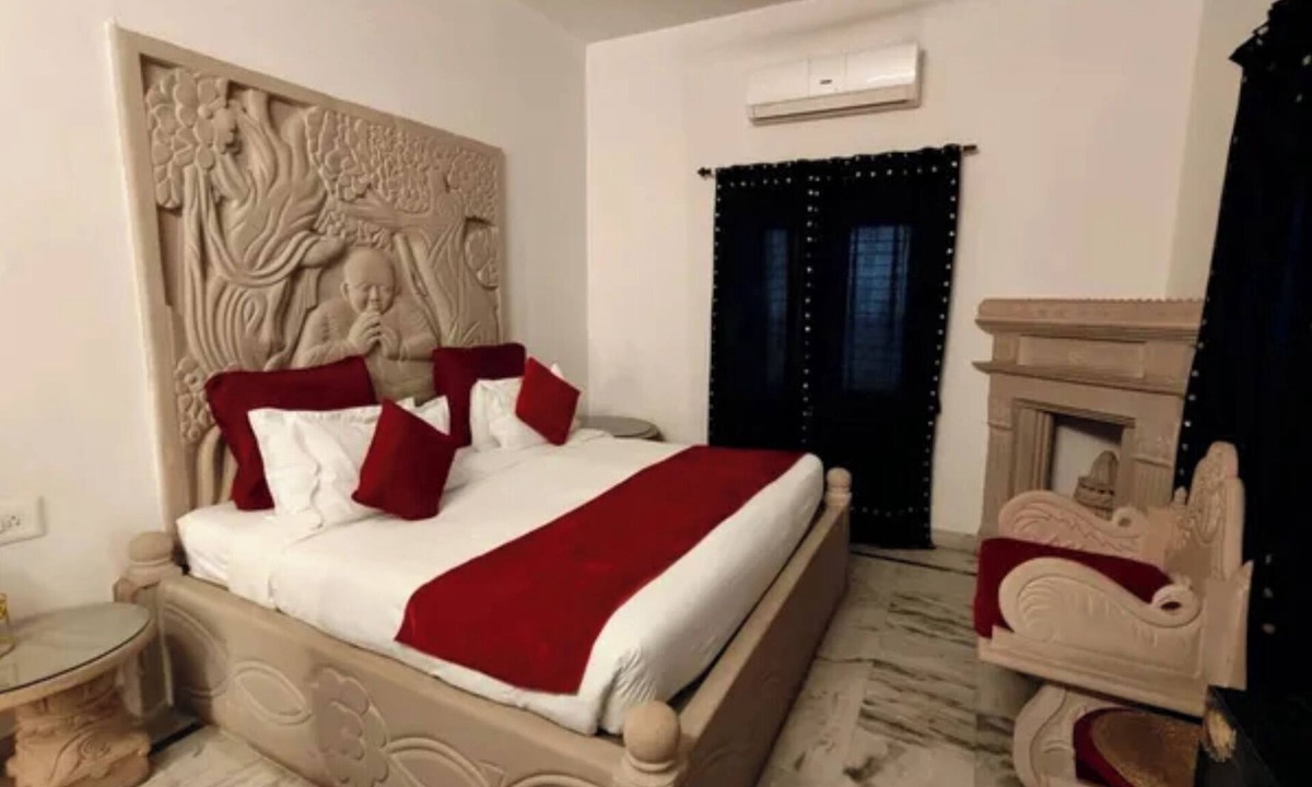 Vaishali Nagar Hotel | FabHotel Prime Harpalsar Heritage Haveli - Near Hawa Mahal