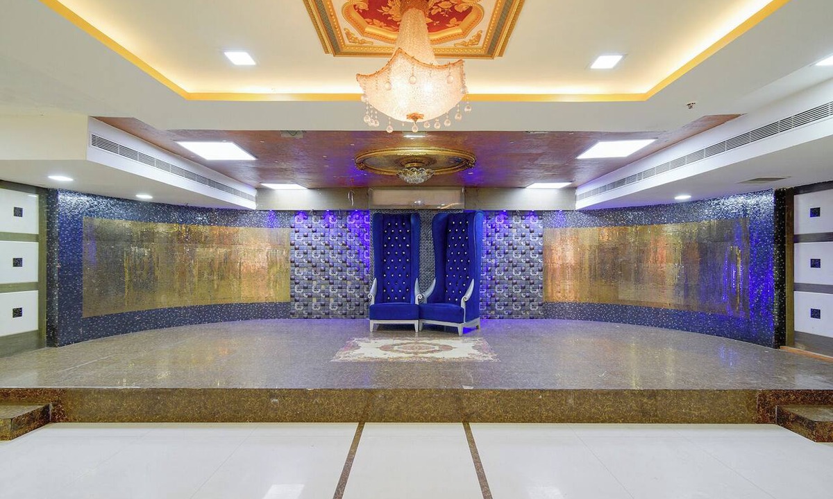 Hyderabad Hotel | Fabhotel Regal I