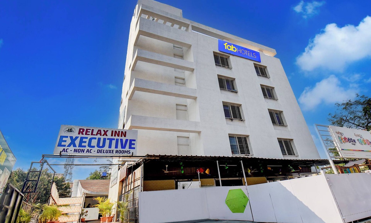 Gultekdi Hotel | Fabhotel Relax Inn Executive