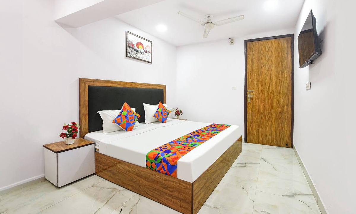 Govindpuri Hotel | Fabhotel Samrat Residency