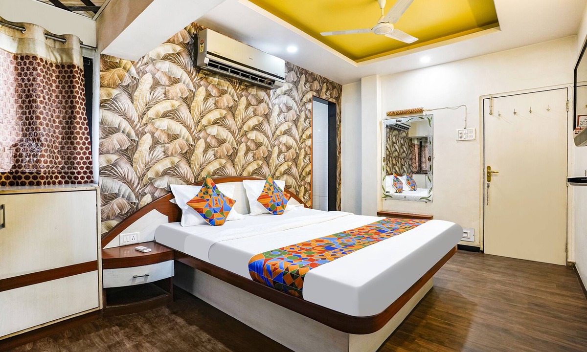 Nashik Hotel | Fabhotel Saroj Inn