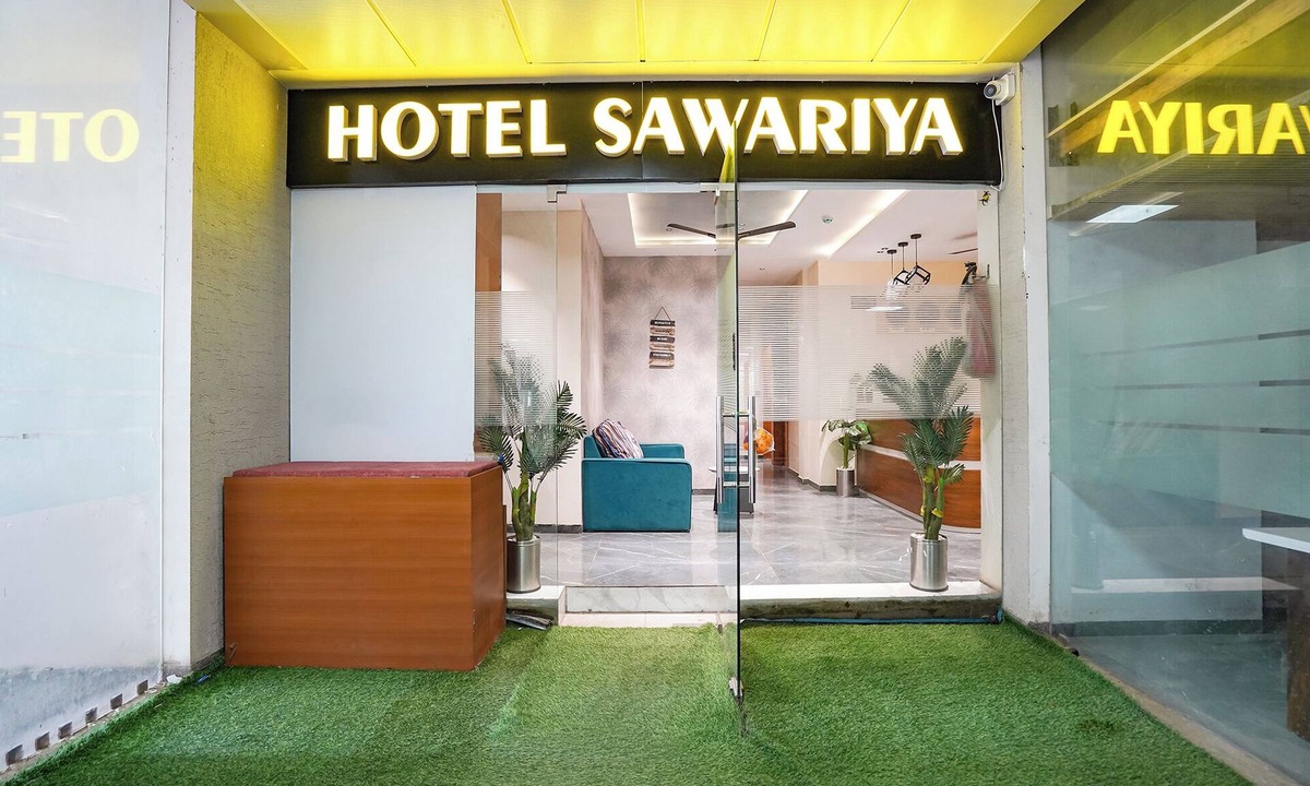 Navarangpura Gam Hotel | Fabhotel Sawariya