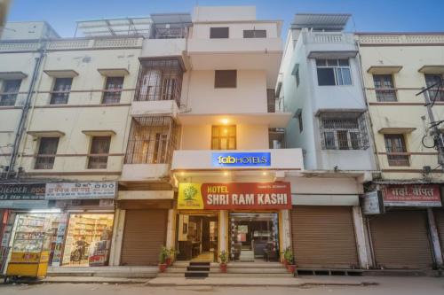 Allahabad Hotel | FabHotel Shri Ram Kashi