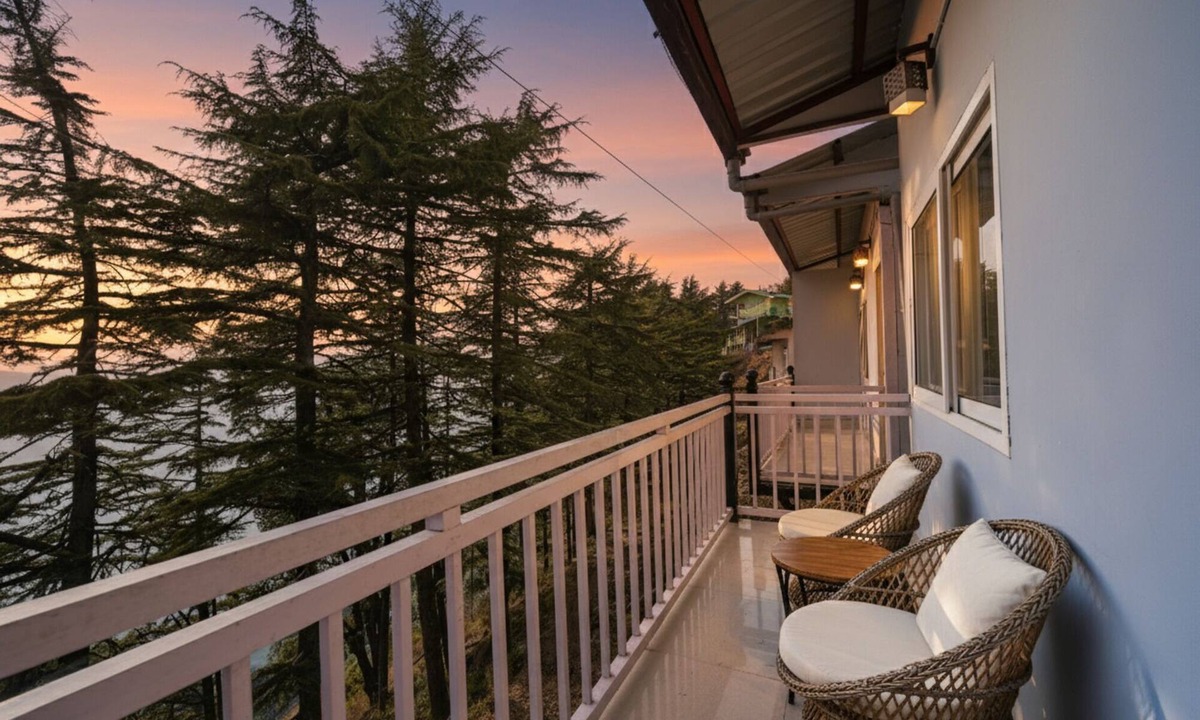 Dhanaulti Hotel | Fabhotel Sizzling Resort & Adventure