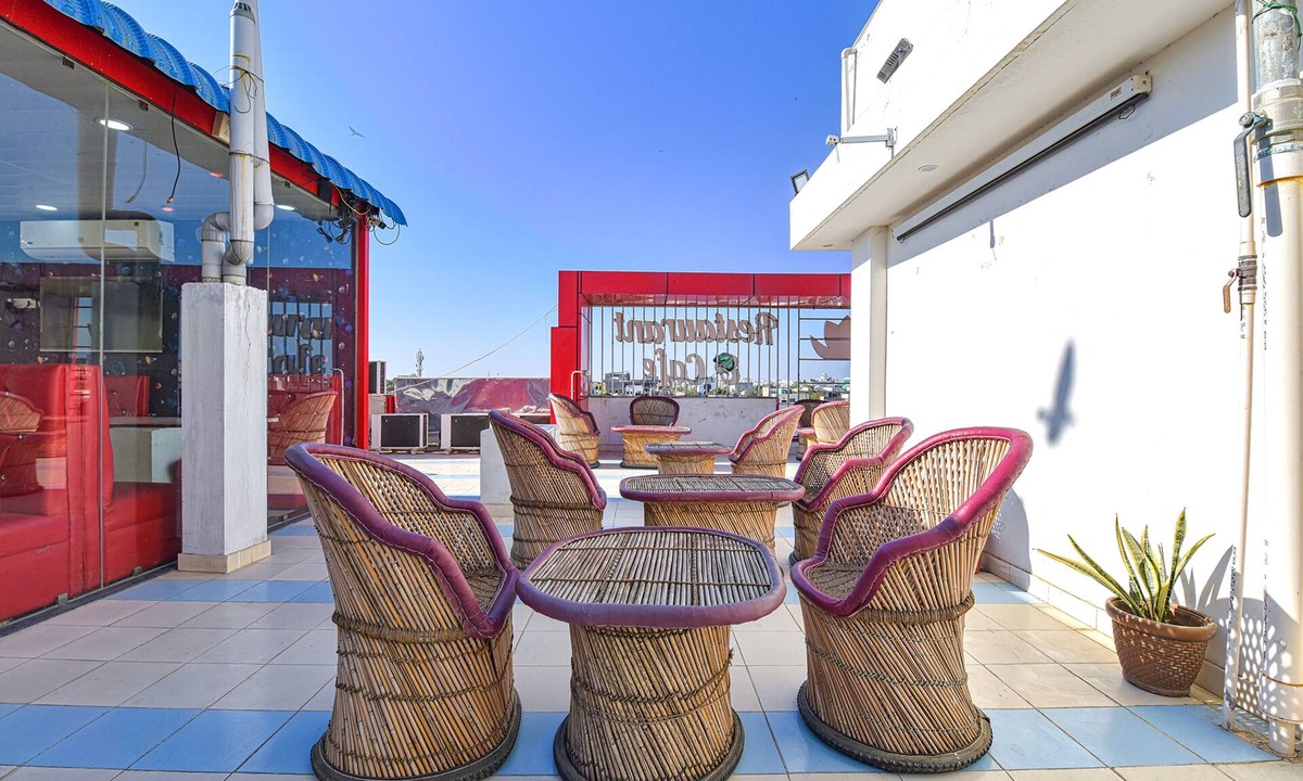 Mansarovar Hotel | Fabhotel The Lotus