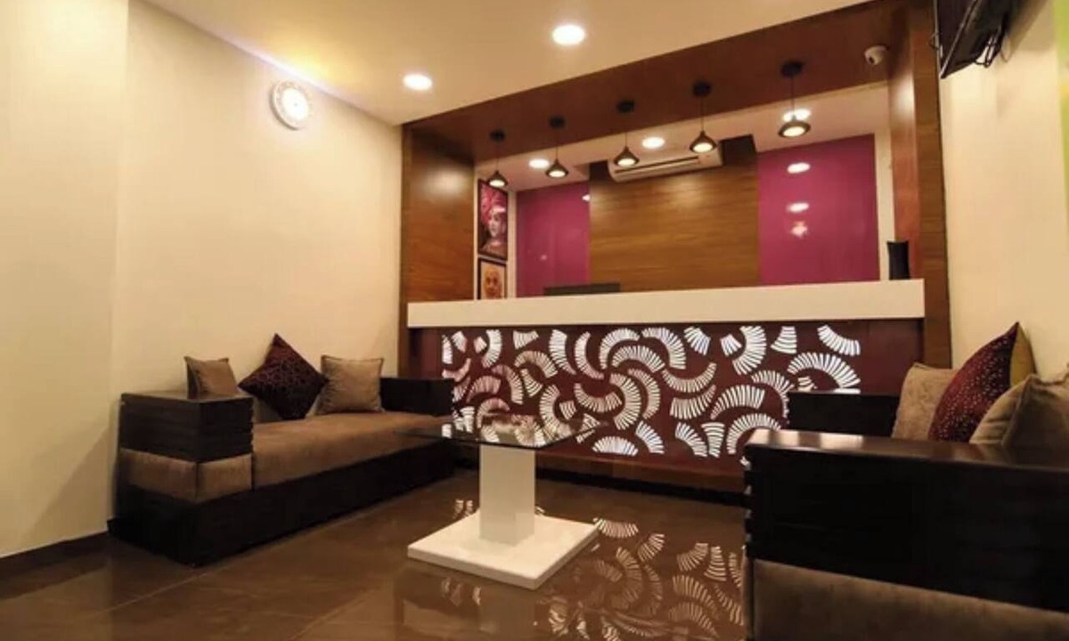 Gandhinagar Hotel | Fabhotel Water Lilly