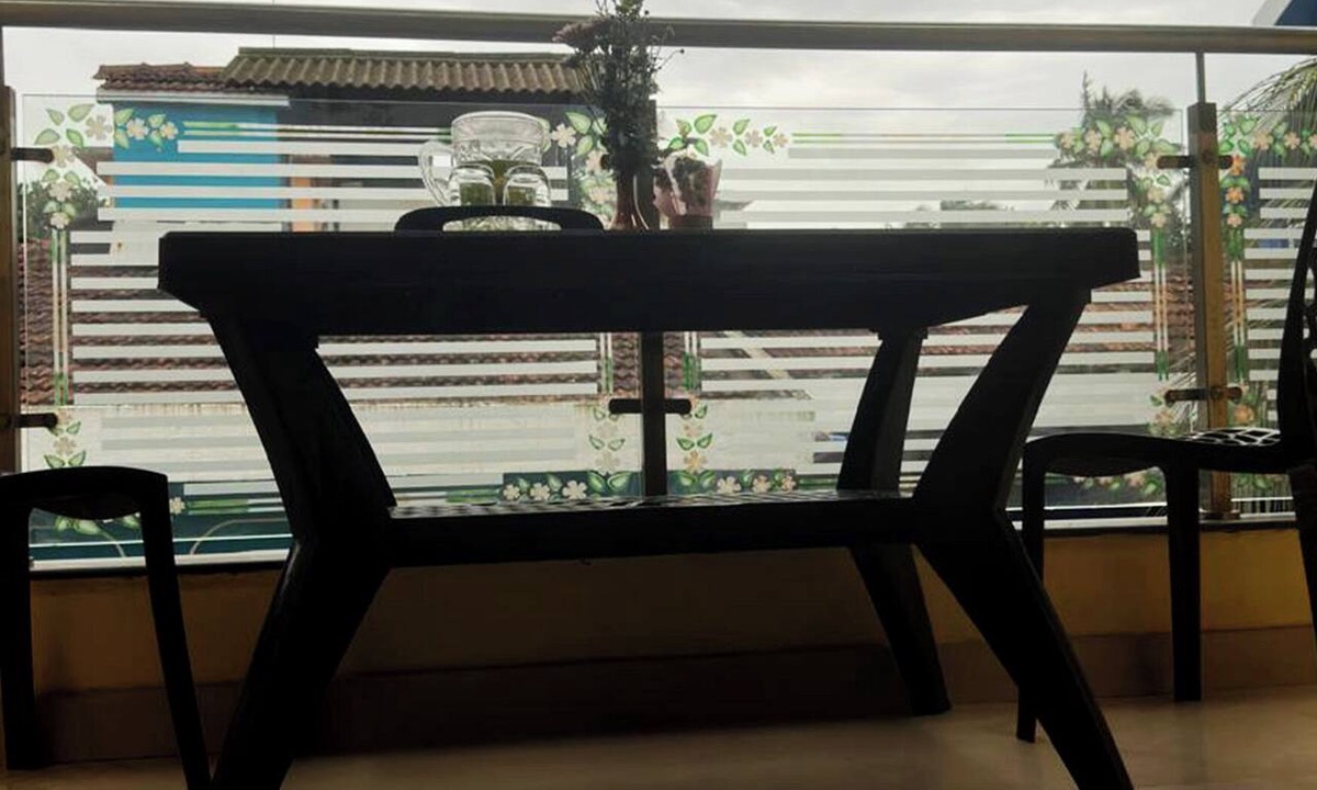Benaulim Apartment | Fabulous 1-Bedroom Spacious Apartment with AC Near Benaulim Beach wifi parking