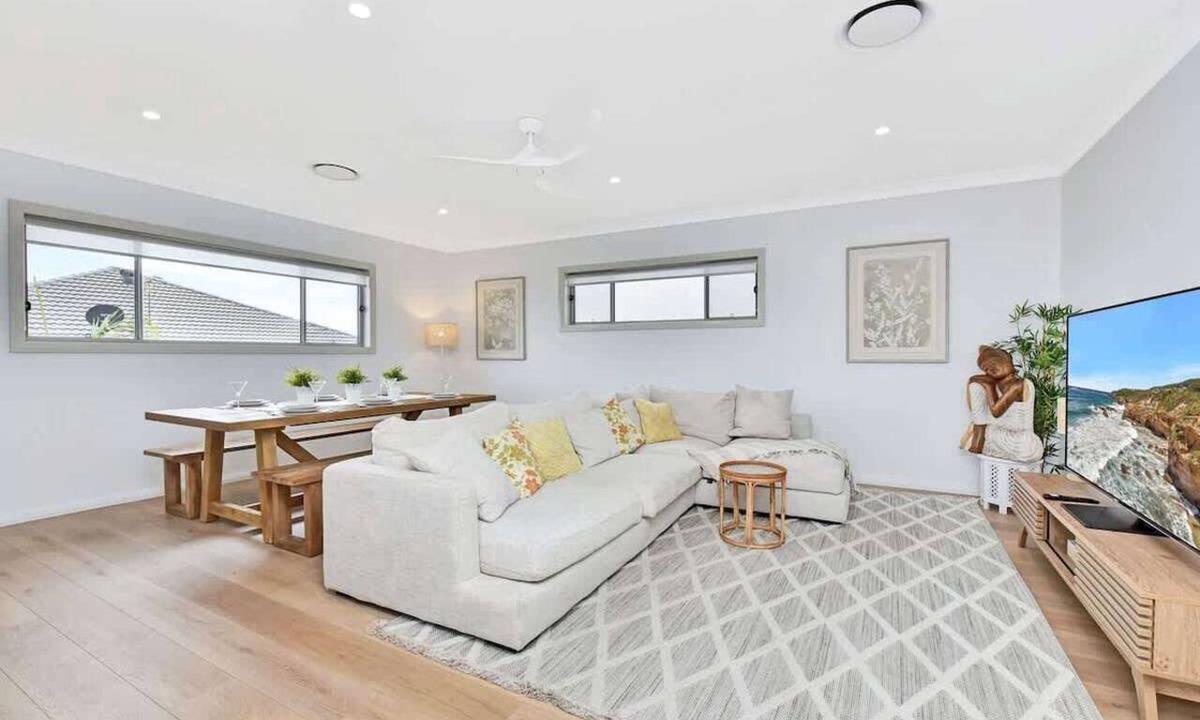 Caves Beach House | Finns at Caves Beach Resort