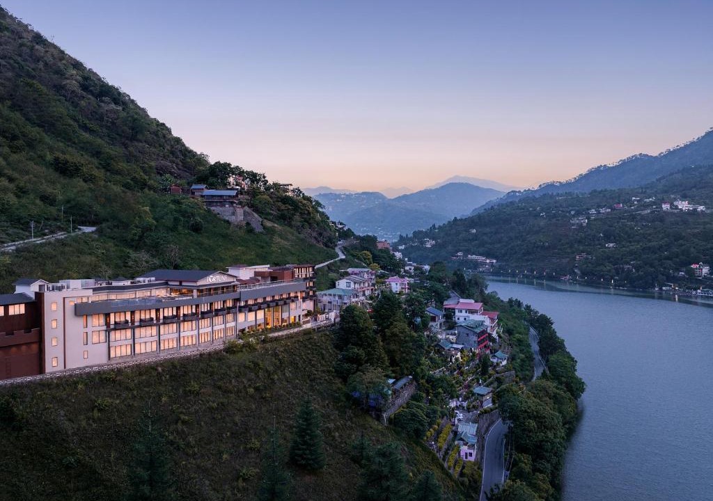 Bhimtal Hotel | Fortune Lakeview Bhimtal - Member ITC Hotels' Group