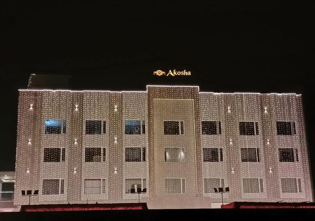 Varanasi Hotel | Four Leaf Hotel - AKOSHA
