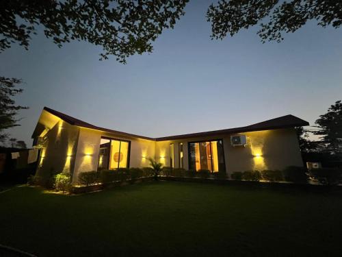 Atarsumba House | Friday homestay farm house