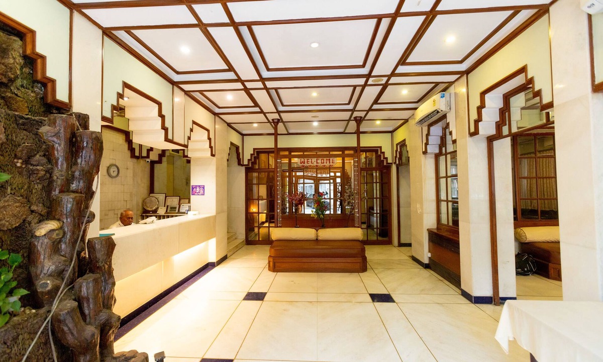 Wellington Pier Hotel | Garden Hotel