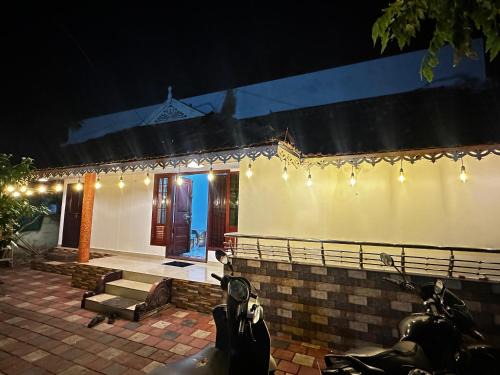 Kuzhuppilly House | Garden of dreams