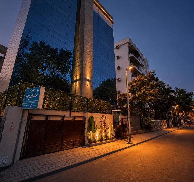 Vile Parle East Hotel | Glitz Hotel Jayeshree
