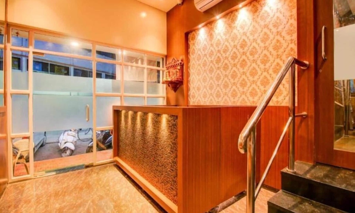 Thane West Hotel | Glitz Hotels AR Residency