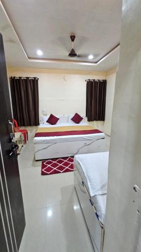 Solapur Cabin | Godavari Lodge