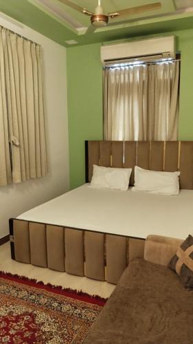 Udaipur Apartment | Gokul Niwas Home Stay Udaipur 4th